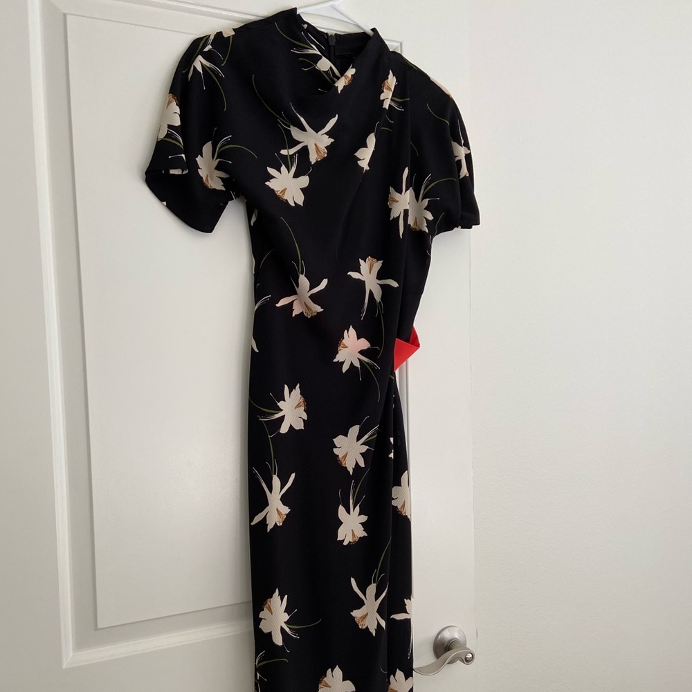 Topshop Crepe Draped Midi dress